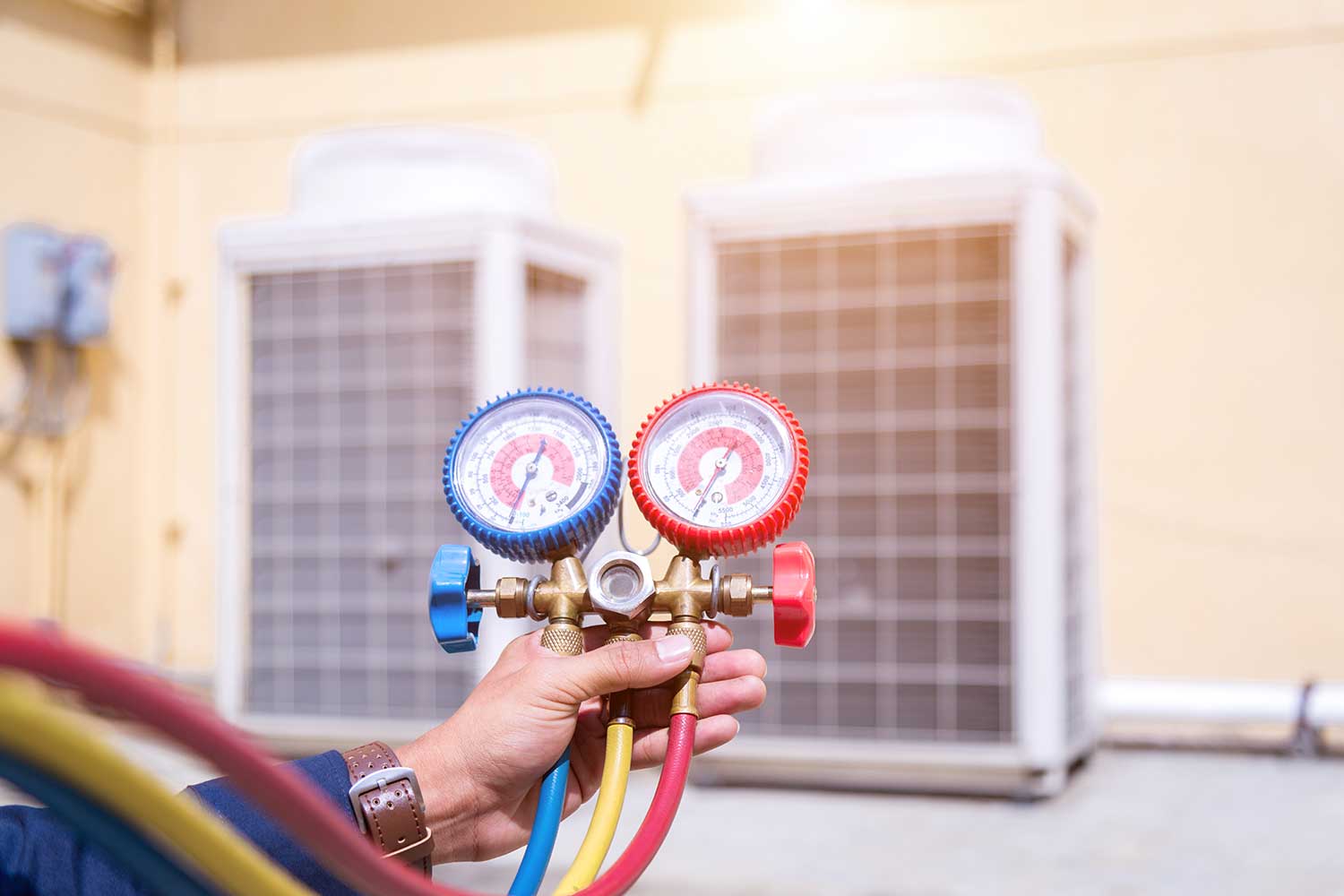 The difference between modern and old air conditioners and boilers